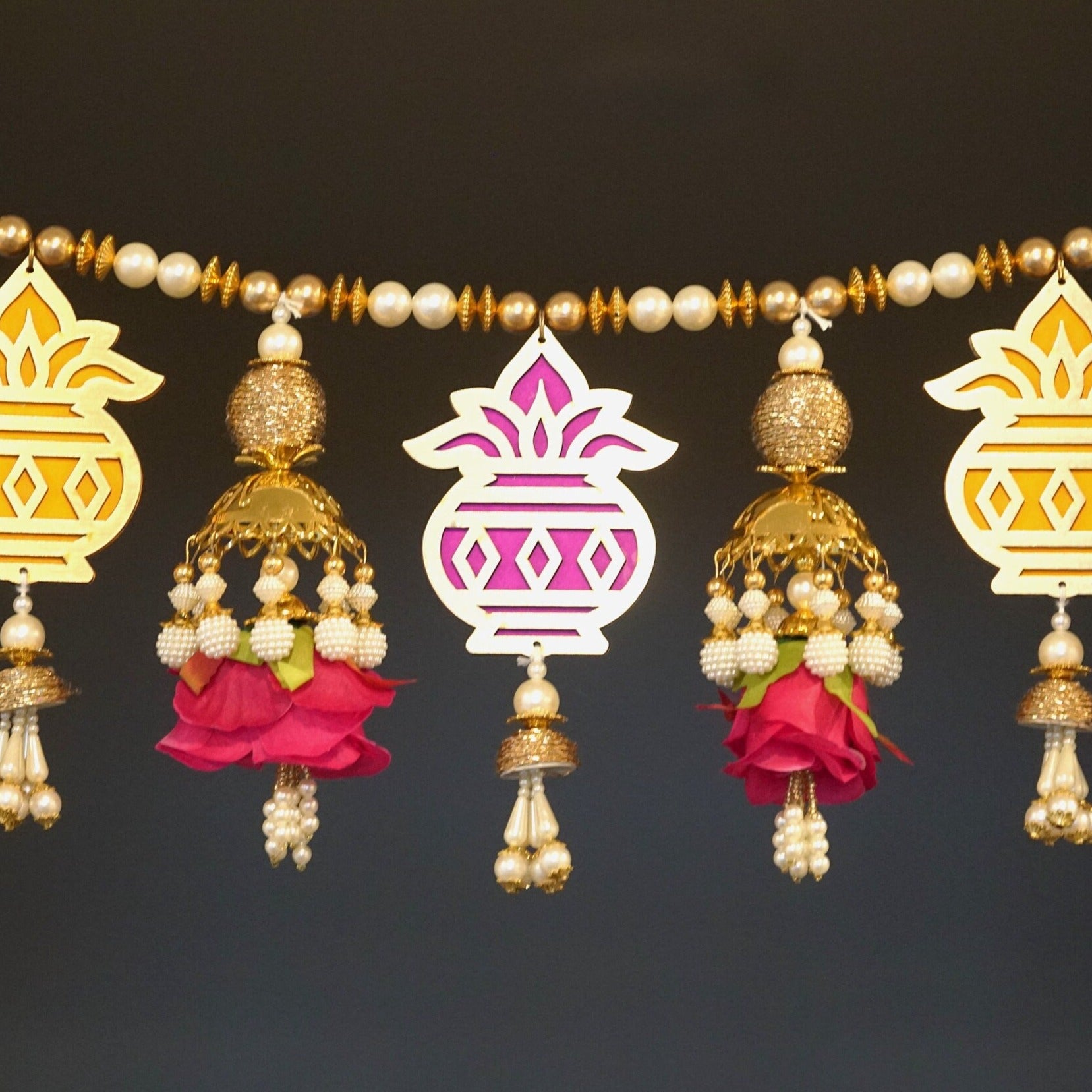 Beautiful Diwali decoration. Kalash golden  toran made with premium beads and by hand. Perfect toran for Diwali, house warming for return gift