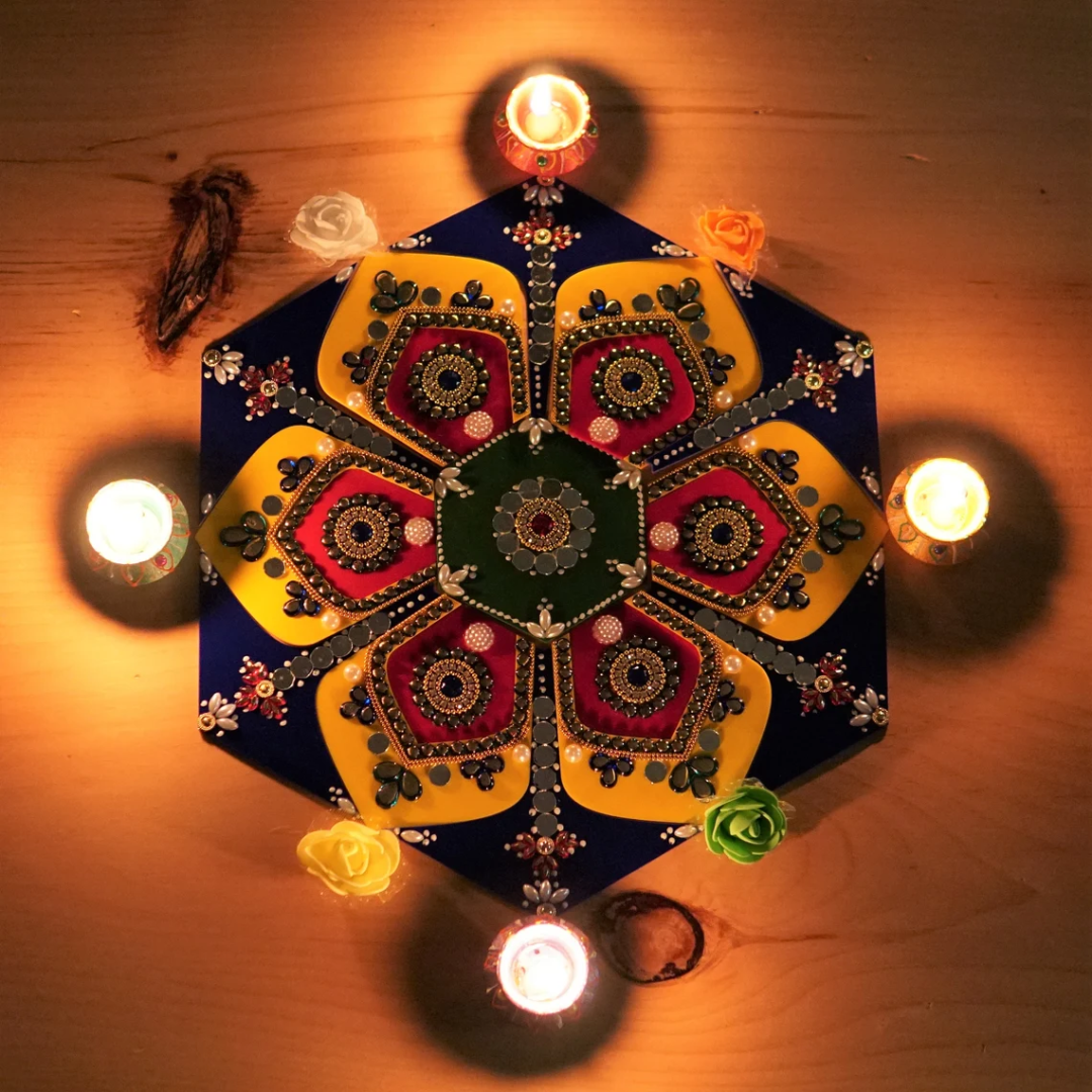 Table Top Decoration Set – 4 Pc Hand-Painted Clay Wax Diya with Colorful Flowers