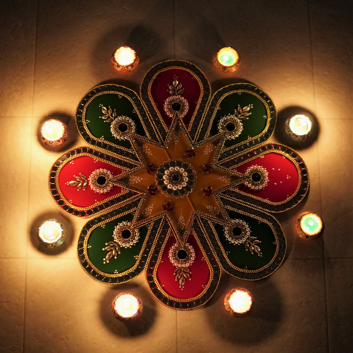 Multicolor Petal Rangoli Set with 8 Clay Wax Diyas - detail 3