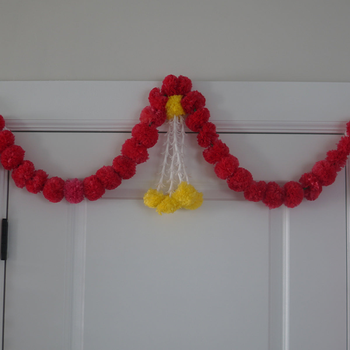 Red Marigold Door Garland with 2 Side Hangings - detail 5
