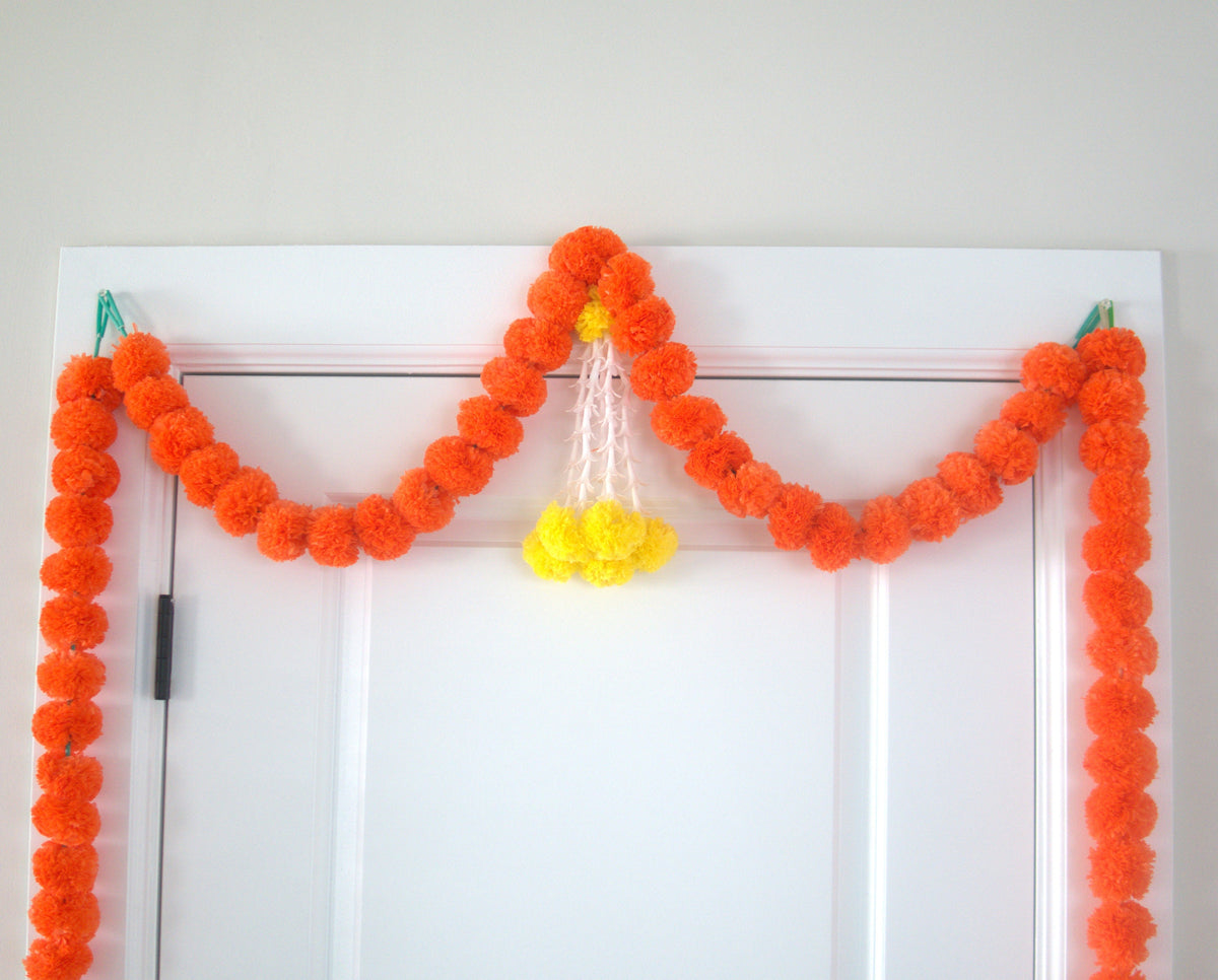 Orange Marigold Door Garland with 2 Side Hangings - detail 2