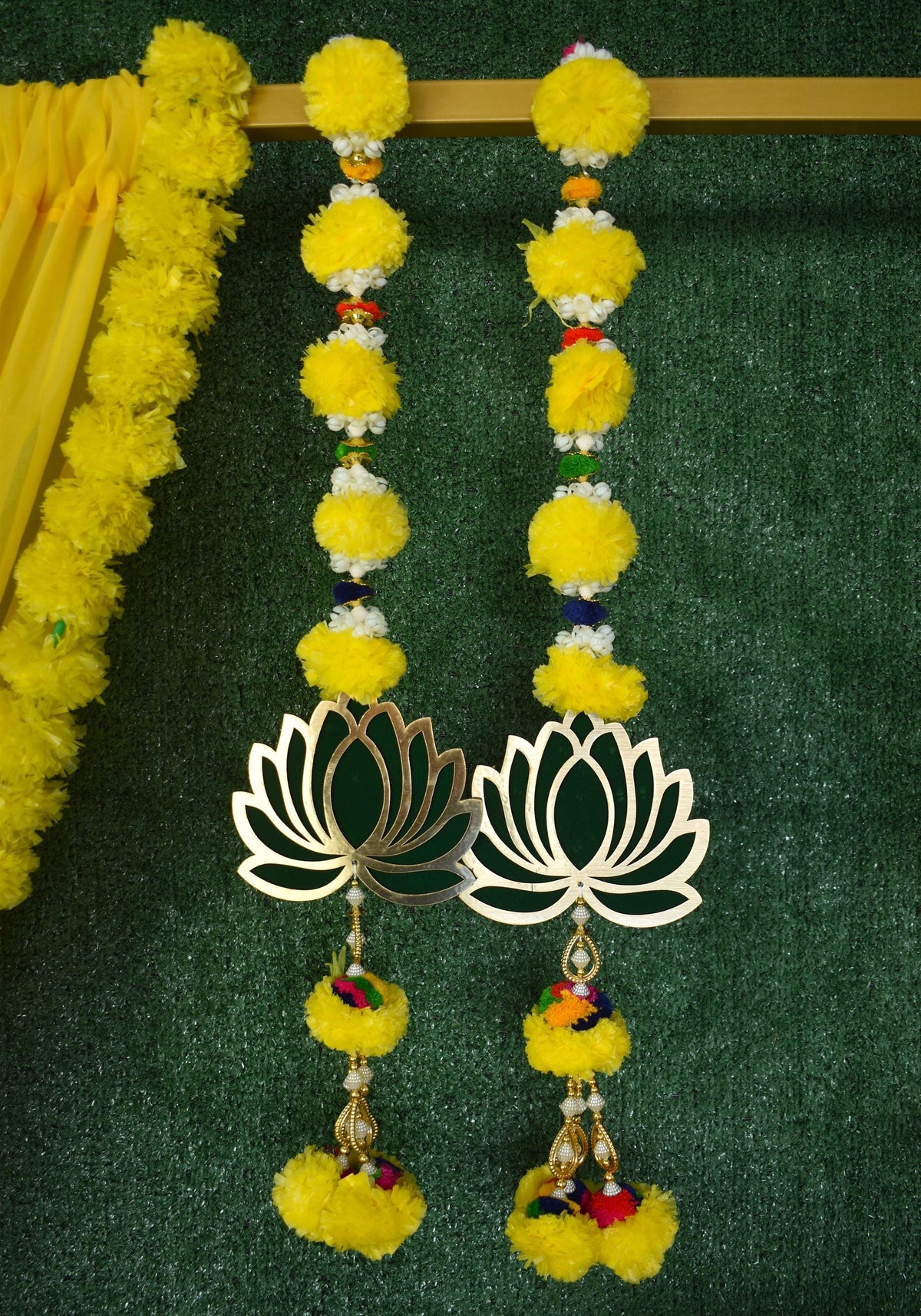 Lotus & Marigold Garland Strings - 5 Pack, 3 Feet - original product photograph